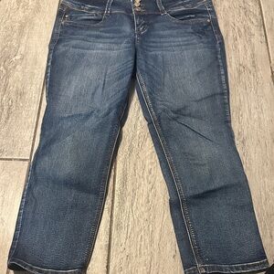 Signature Studio Classic Contour Capri Classic Blue Women's Jeans 12